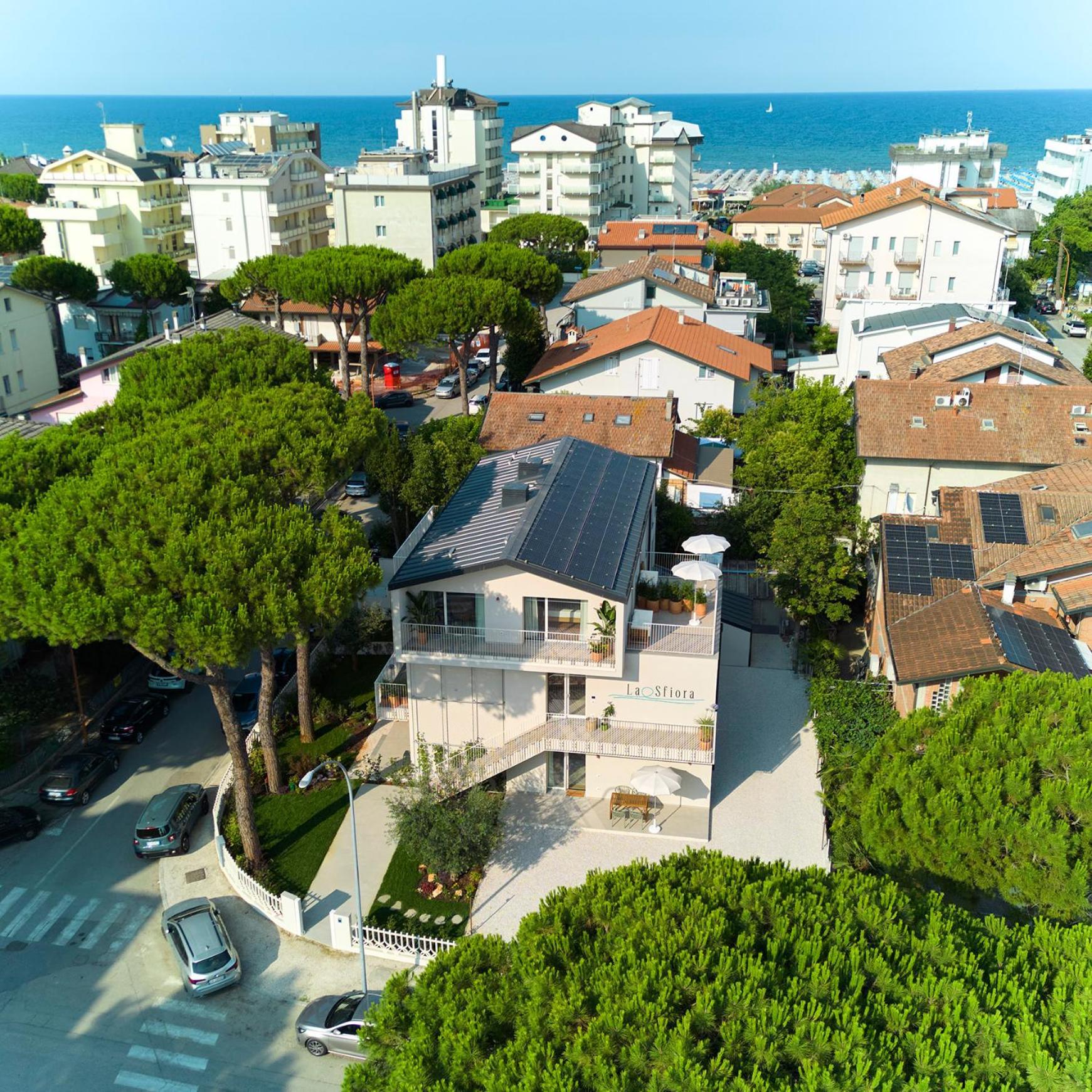 La Sfiora B&B Cervia Eksteriør billede